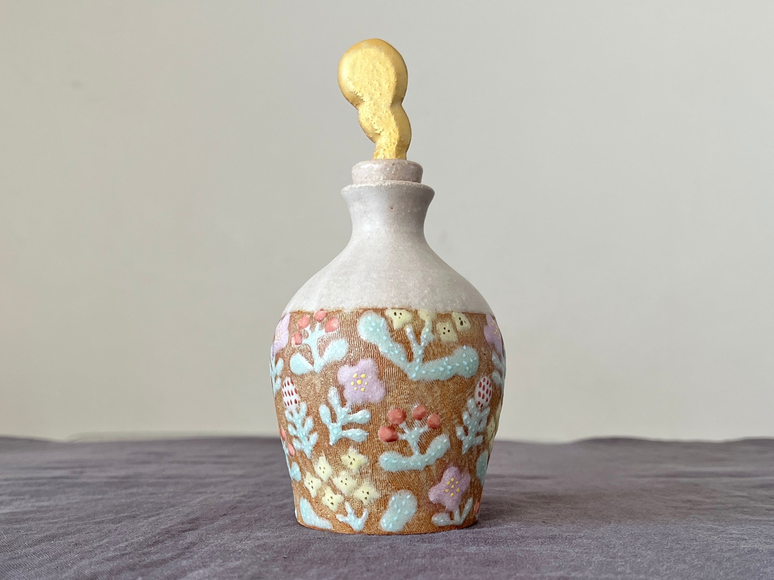 蓋付き花瓶 『花の香(かのか)』