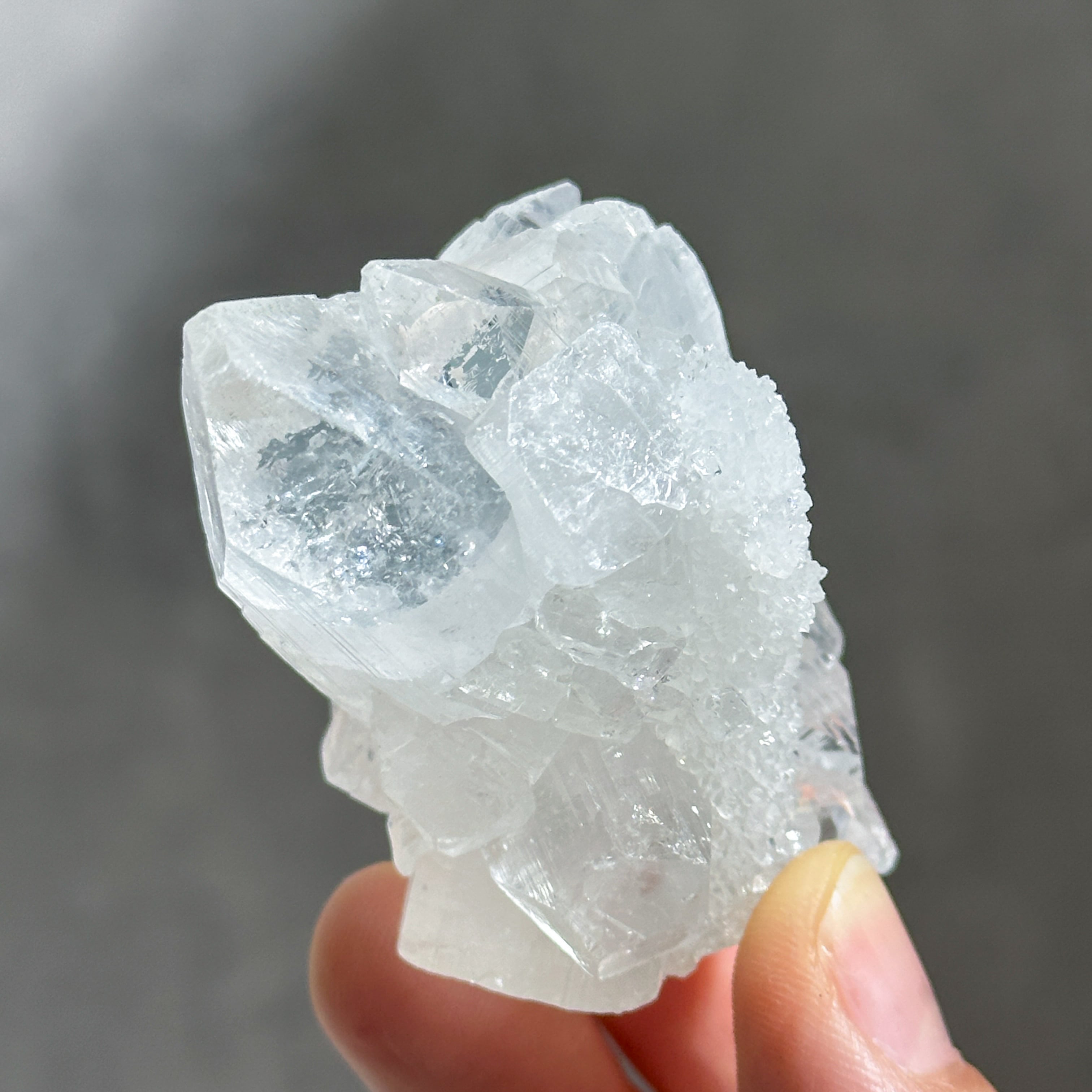 アポフィライト＆スティルバイト 原石52◇ Apophyllite & Stilbite