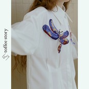 羽ばたきをとじ込めた刺繍ワンピース 《XU0178》