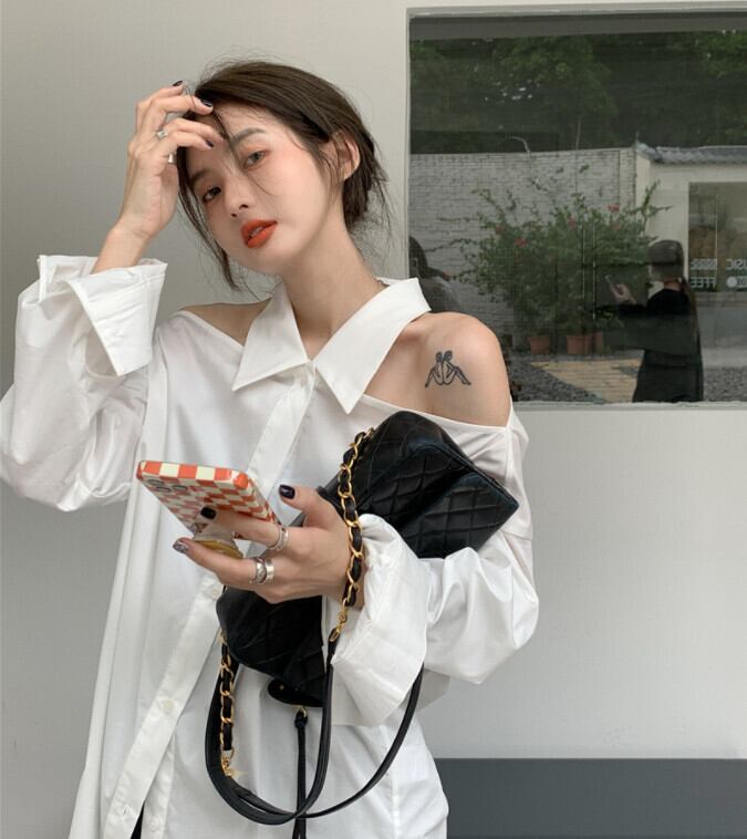 スタイルストラップレスシャツ トップス オータムホワイト かわいい 秋物 モンロー56925644543