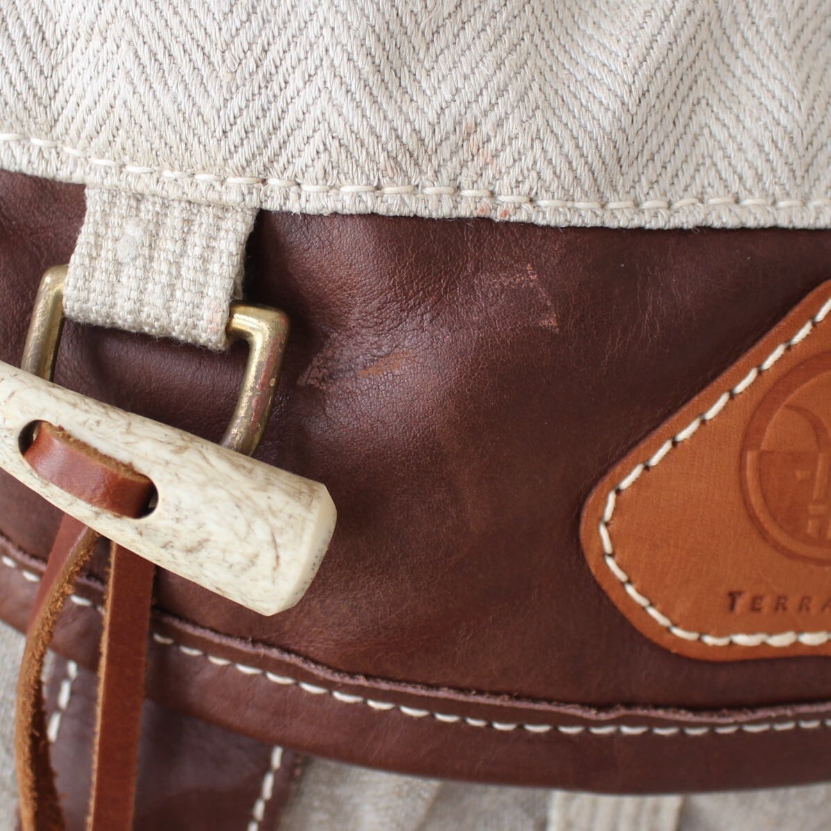 テラパックス ポールニューマン ショルダーバッグ