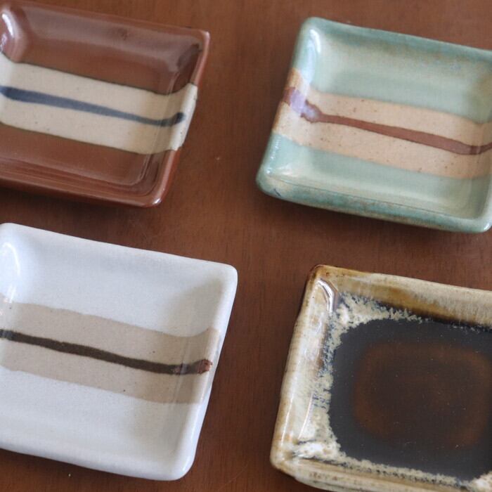 益子焼 健一窯 四角皿 豆 Mashiko-yaki Square plate small #186 | 和