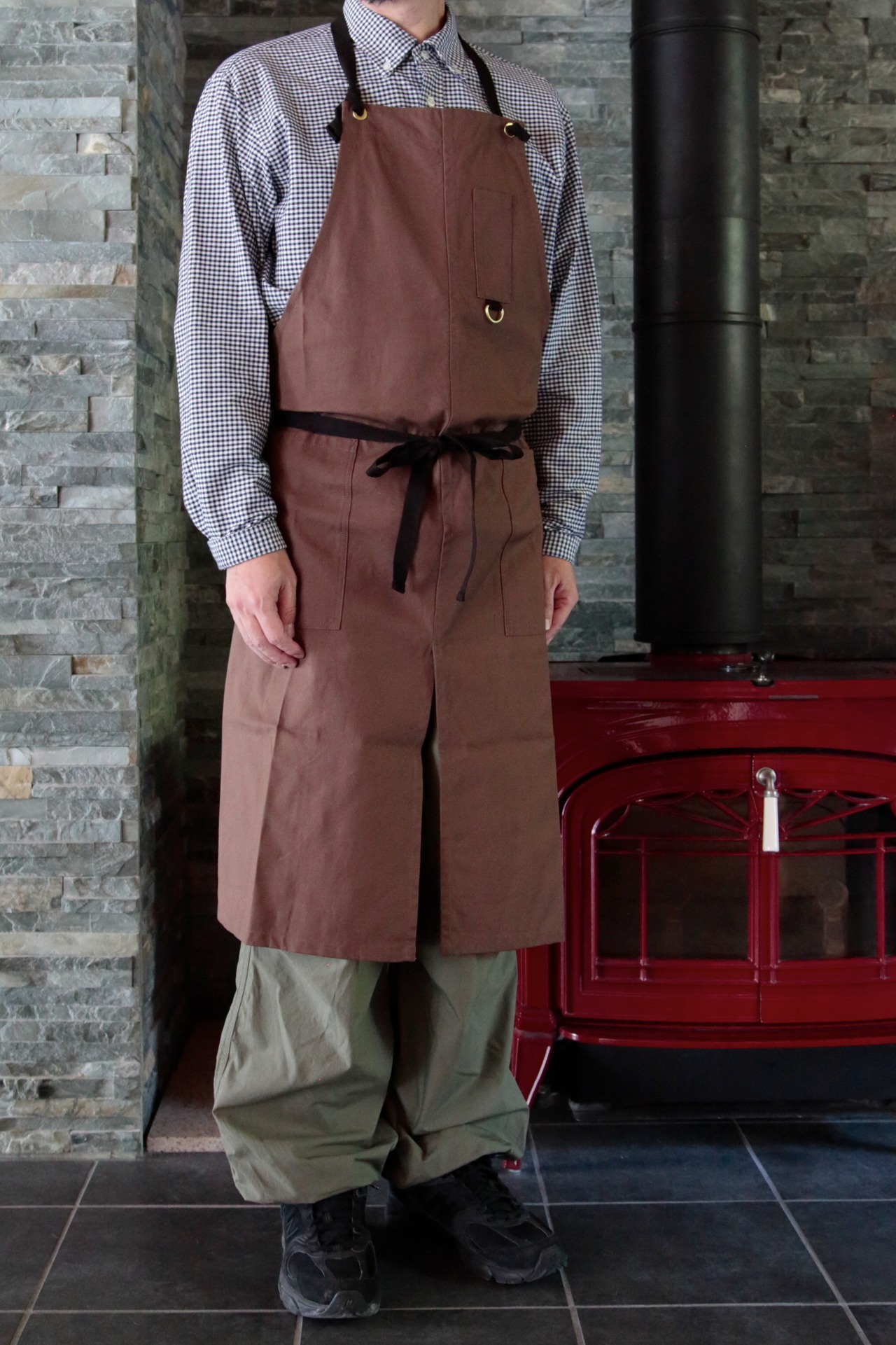 Daily apron 02 BR / デイリーエプロン 02（ブラウン）