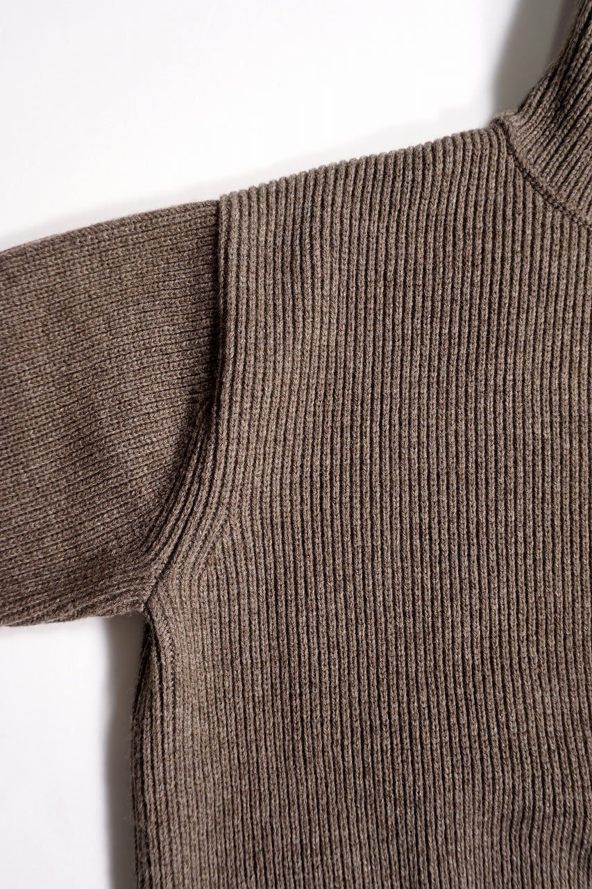 Hand Framed High Neck P/O