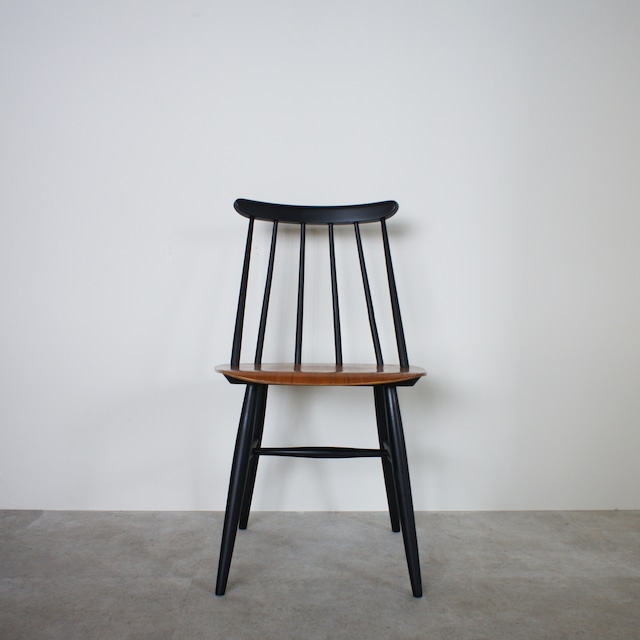 Fanett chair by Ilmari Tapiovaara / CH034