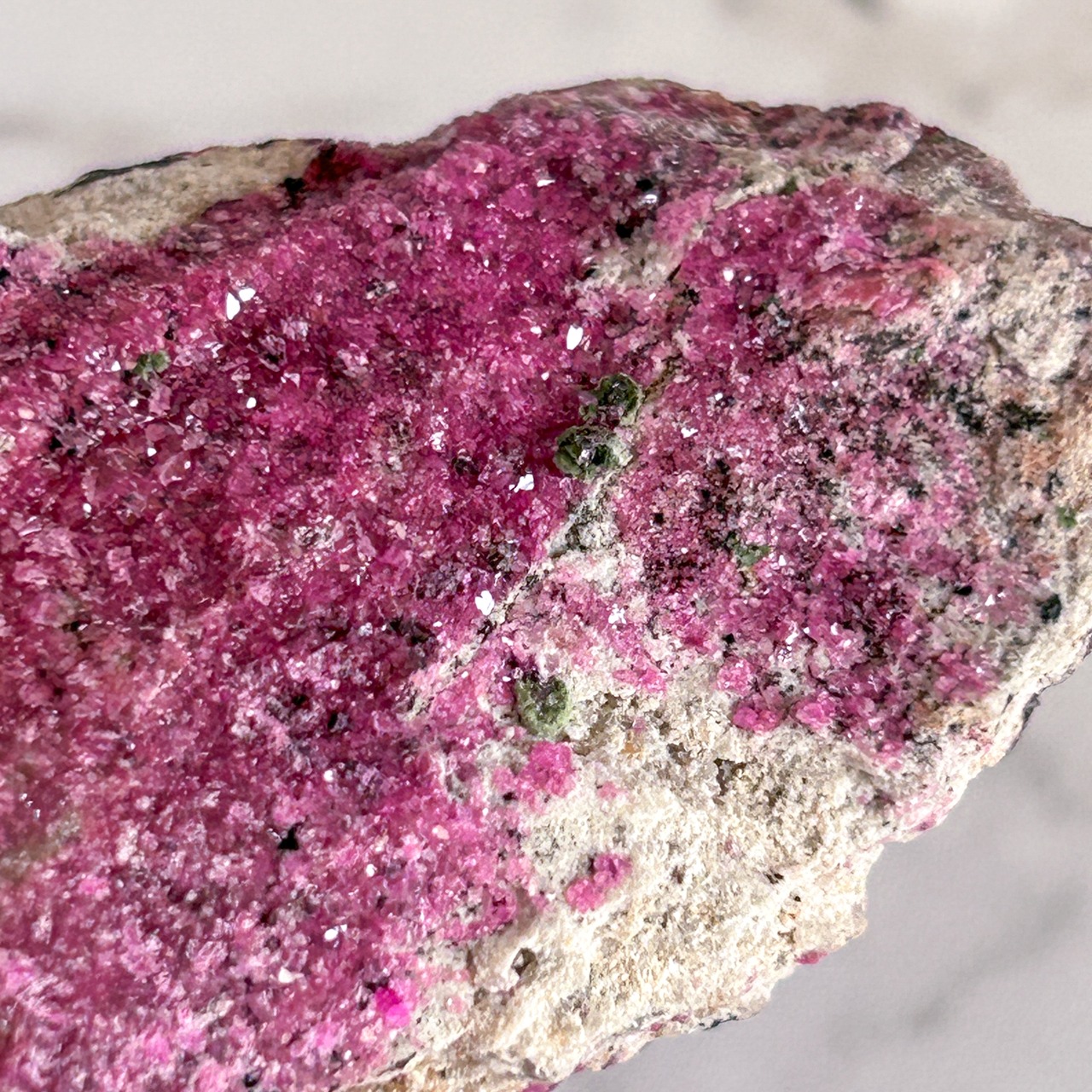 ピンクコバルトカルサイト with マラカイトA