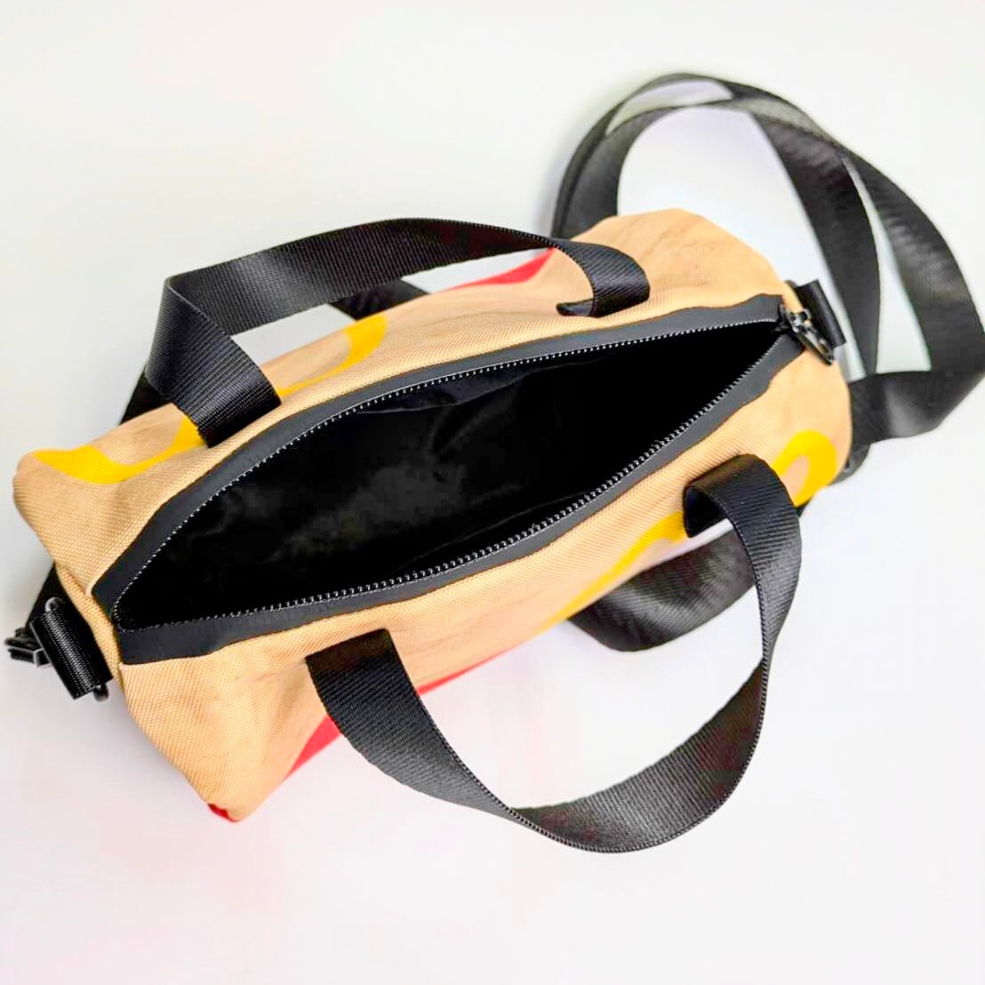 ☆【 McDonald ( マクドナルド ) ロゴ】丸型ミニショルダーバッグ＊紙袋風 / Food Bag〚アメリカン雑貨 アメトイ〛