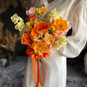 オレンジポピークラッチブーケ☆