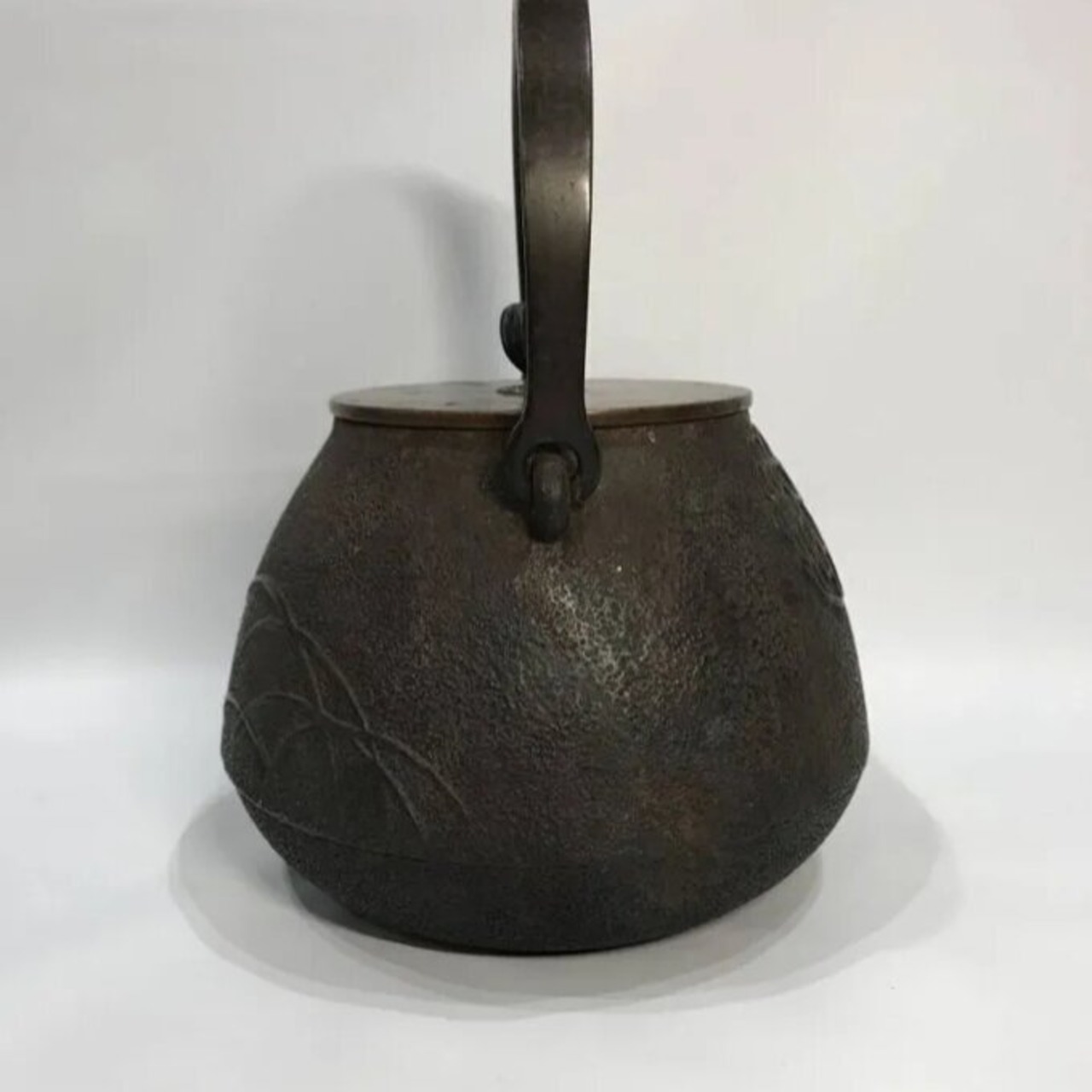 金寿堂の名工雨宮造 鉄瓶 (明治～大正) Japanese Antique Iron Kettle 