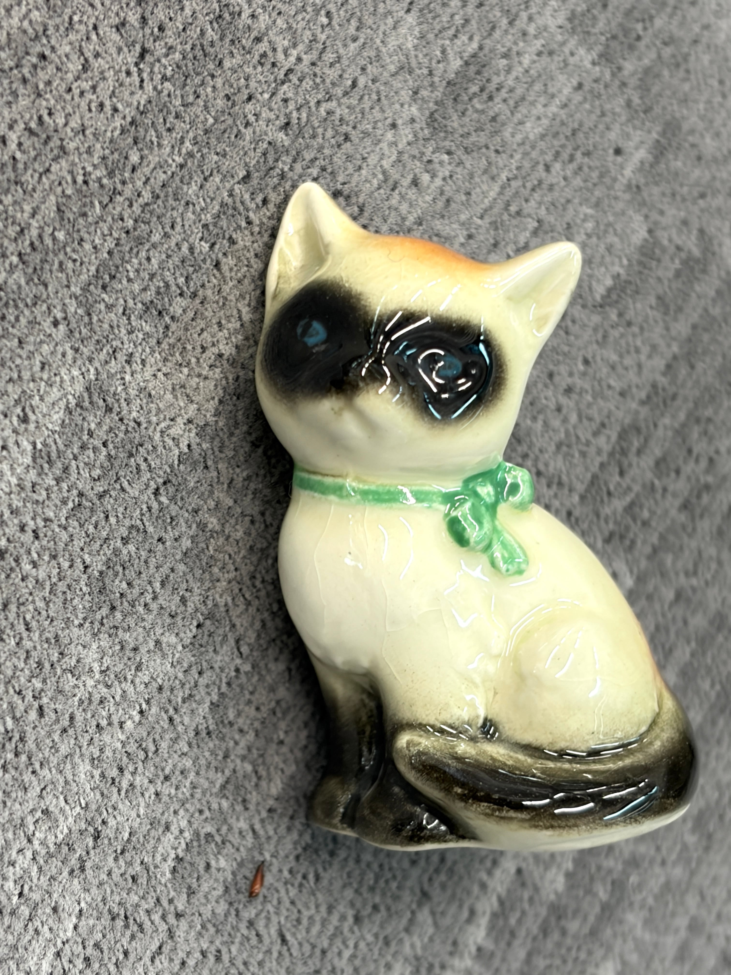フィギュリン | Weekendcats