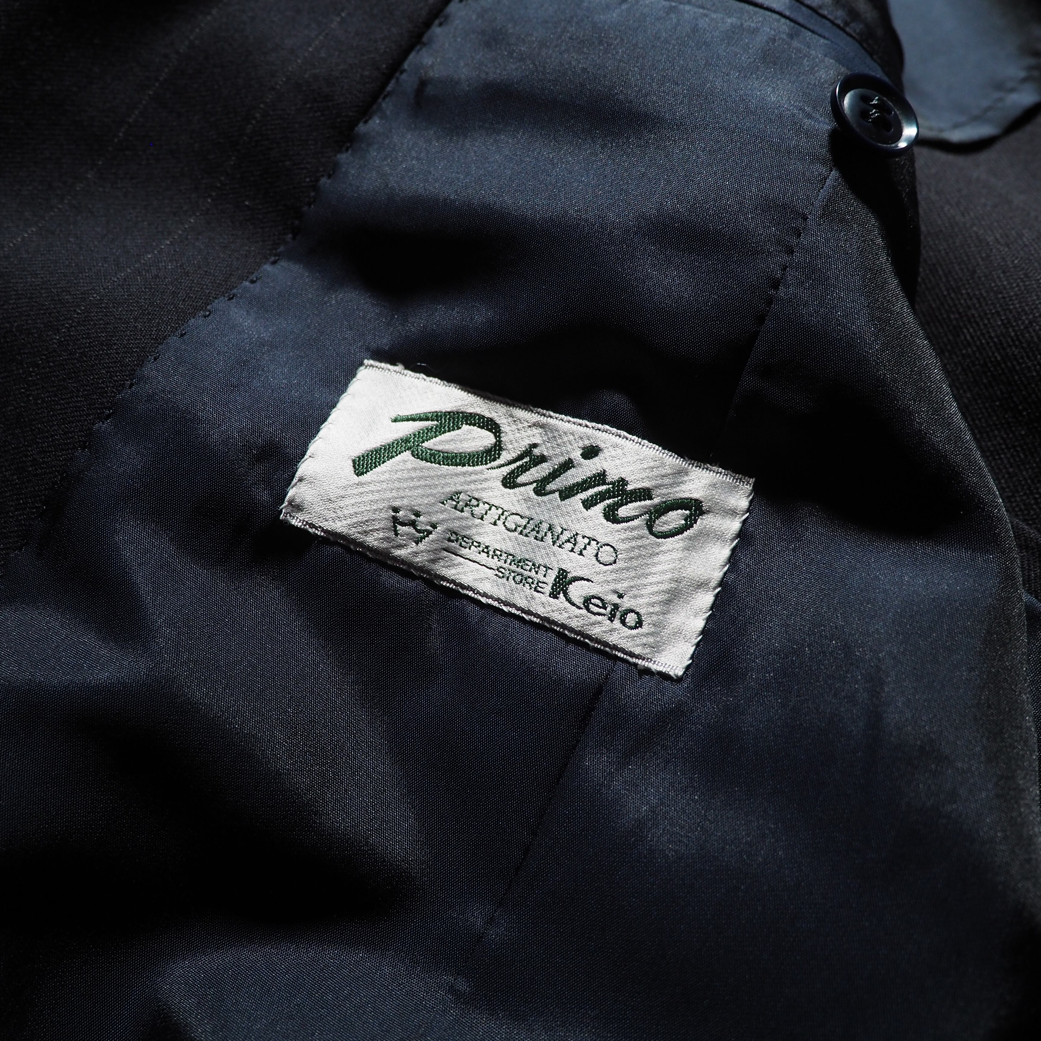 1980 - 90s Beautiful Black stripe vintage Double tailored jacket