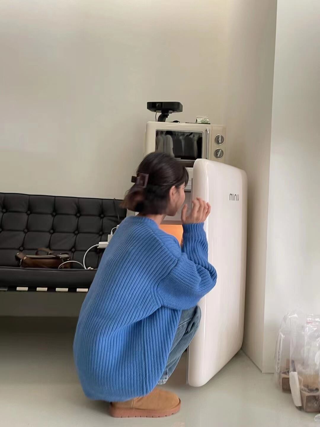 クルーネックカラーニット　AJ2205-513