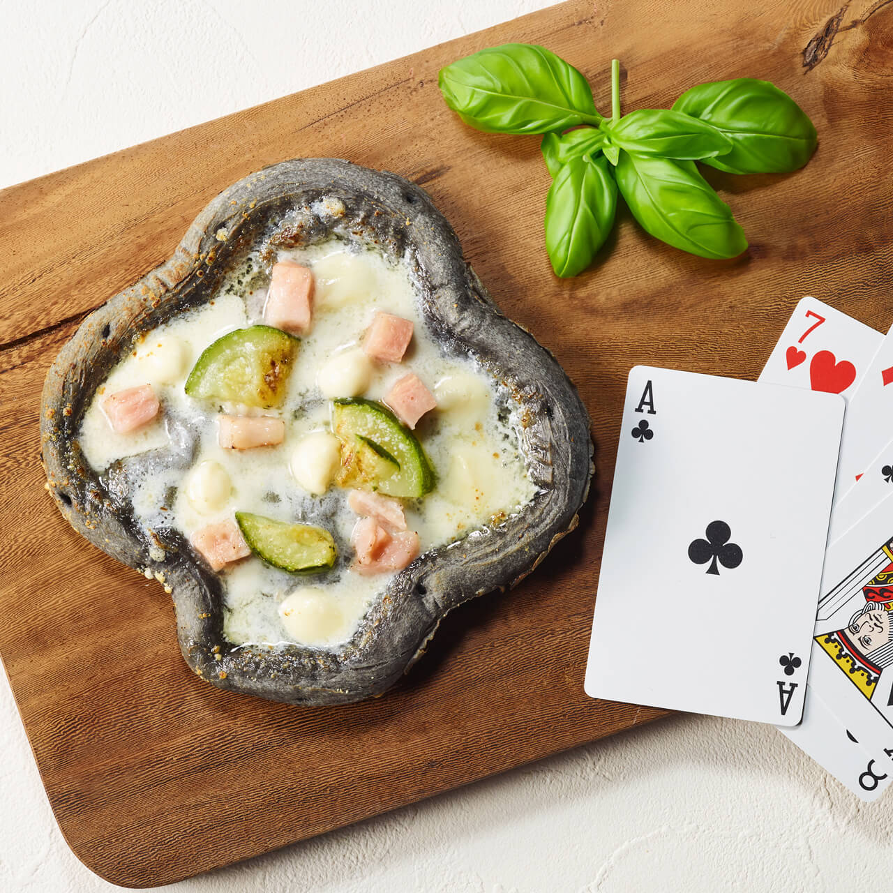 トランプピザ(8枚入) | まるほ食品クアトロアモーレピザECショップ