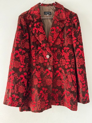 鮮やかなジャケット