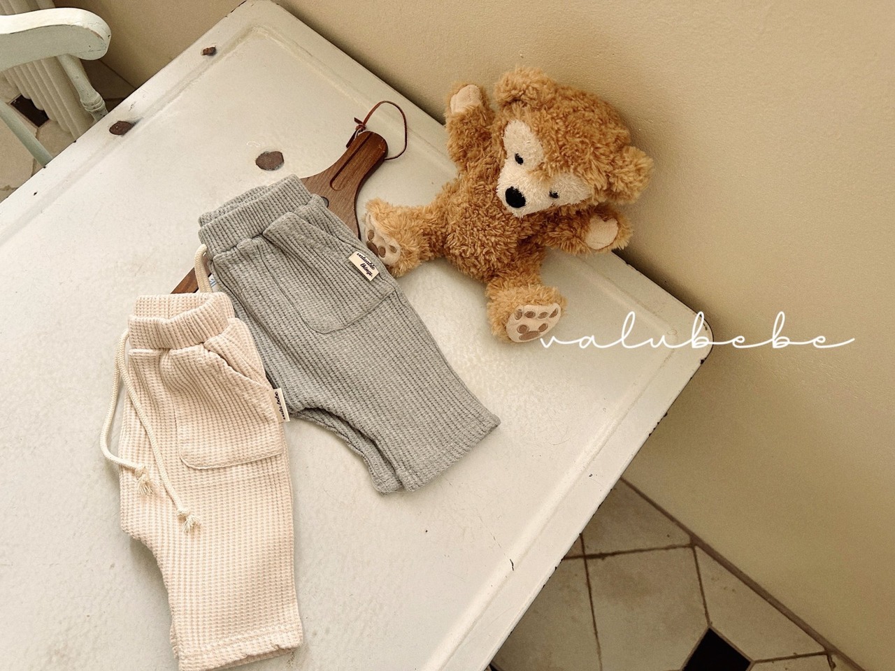 【valu bebe】 ワイドワッフルバギーパンツ／メランジグレー（70〜90cm） - 5