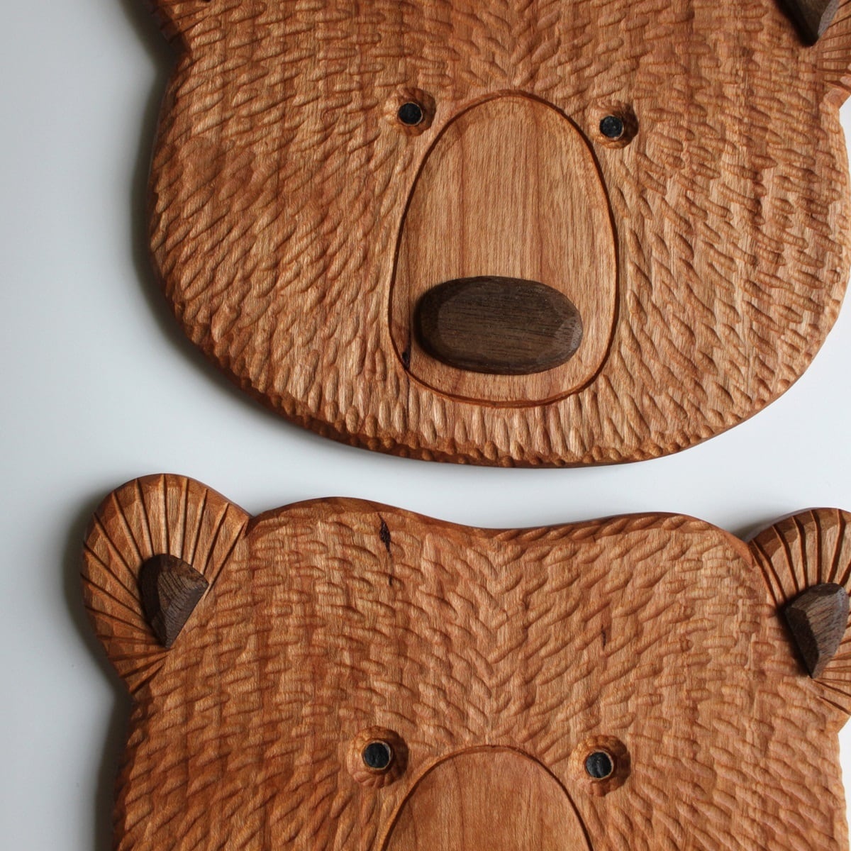 くま 壁掛けオブジェ〔ブラックチェリー〕 | ERIKO SOYAMA