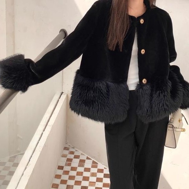 異素材MIXショート丈ファーコート　N00437