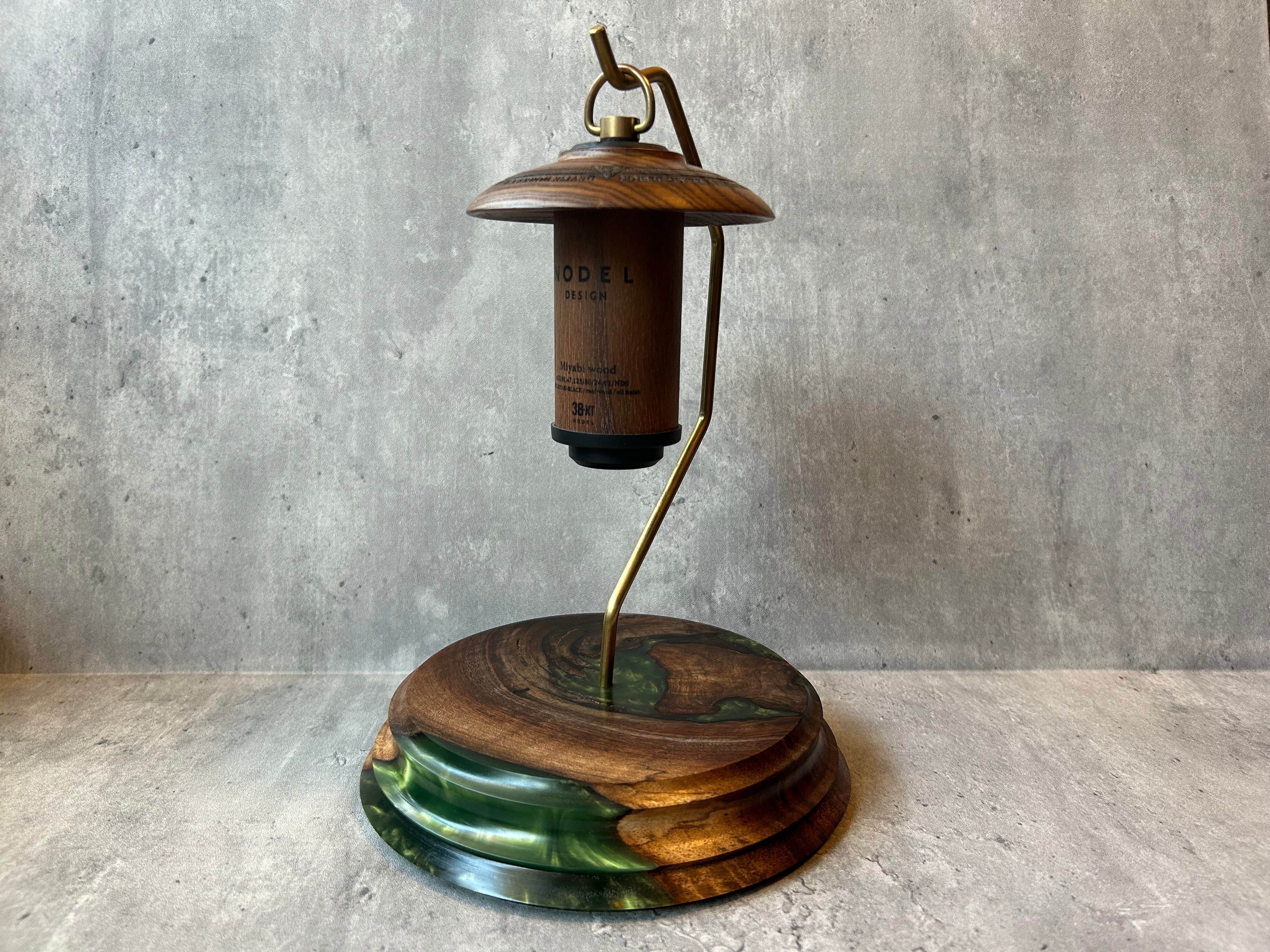 BASE WOOD DESIGN ランタン 台座 花台 ウォールナット×レジン③ | BASE