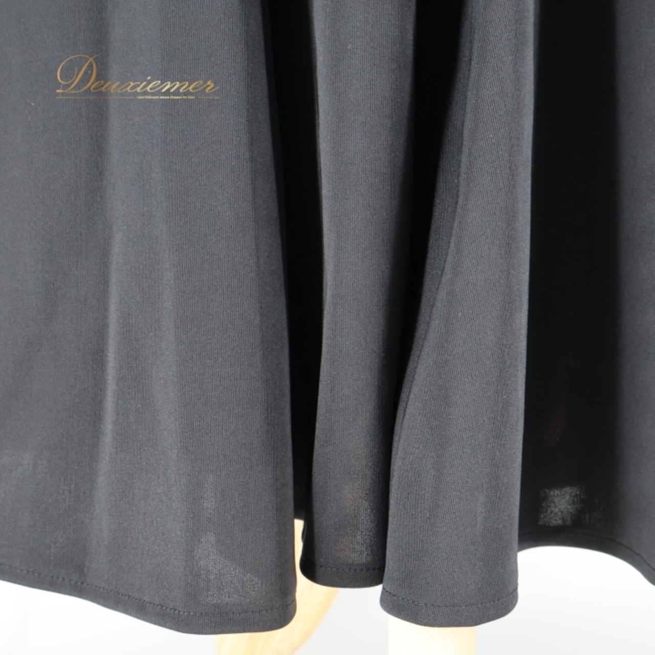 フラメンコ 衣装 ファルダ スカート 黒 無地 アルマフラメンカ レッスン 練習着 ブラック系 スカート フレア ダンス衣装 パーティー シーマス ステージ パフォーマンス フラメンコレッスン しっかり生地 レッスン用 おしゃれ エレガント コンサート用