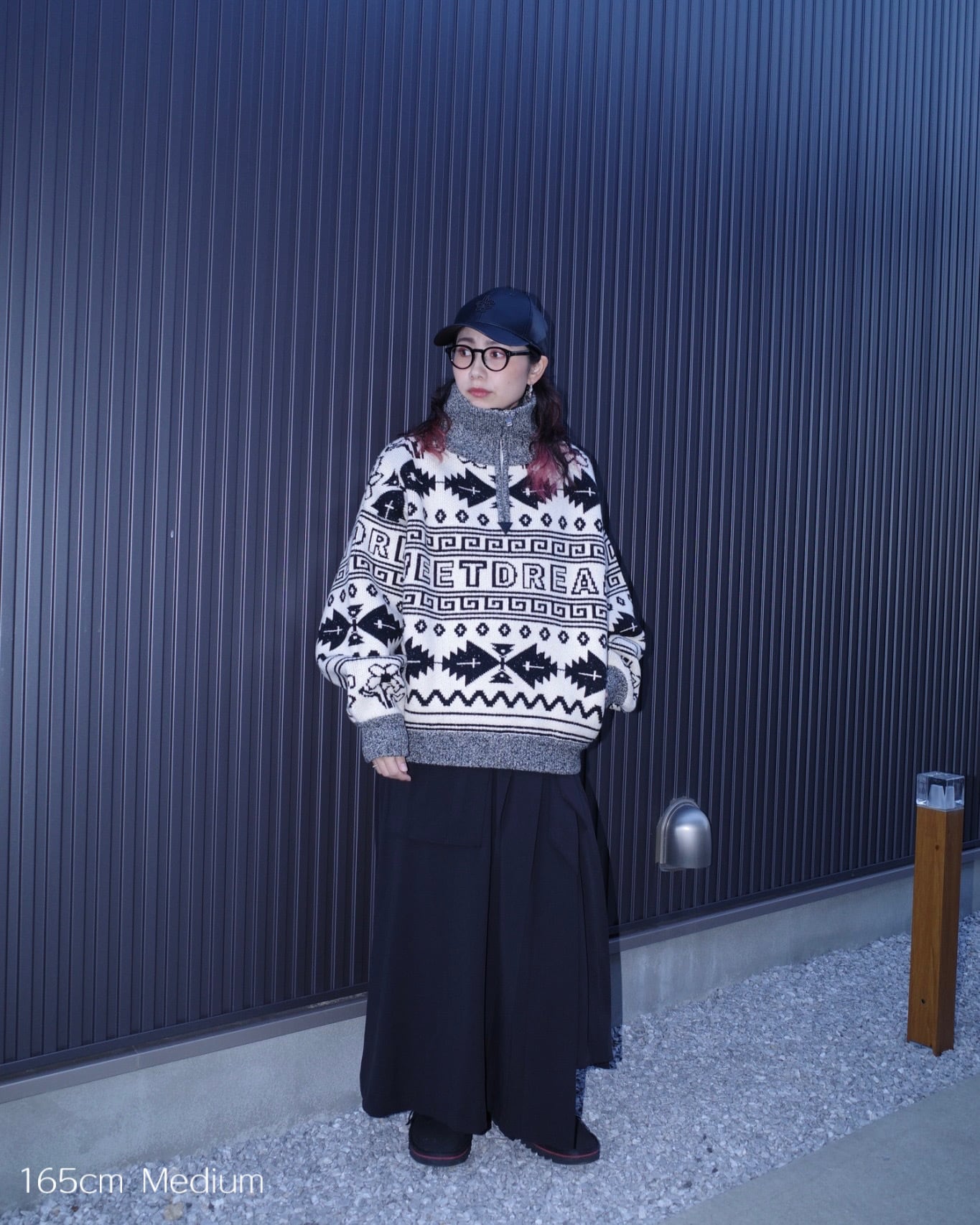 マークアンドロナ パーカー ハーフジップニットセーター 3Dロゴ 46 M 入手困難 マークアンドロナ パーカー ジップアップ - メルカリ