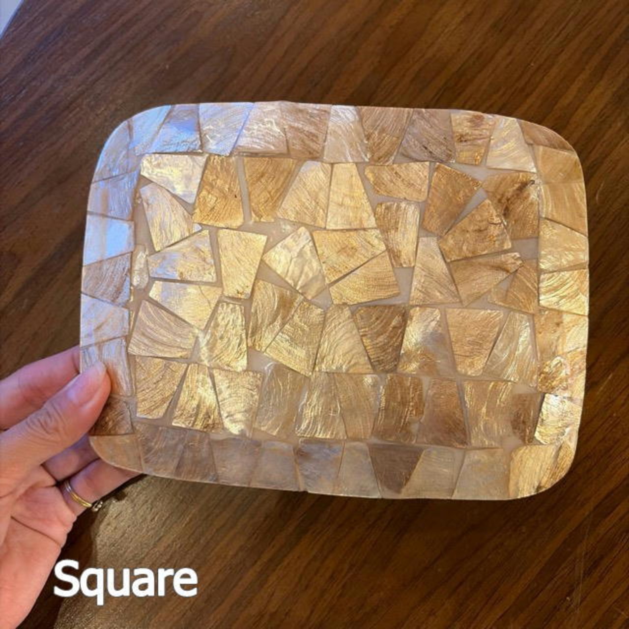 Gold Shell Tray 　 Diamond Pattern　2Type　シェルのゴールドトレイ　ダイヤ柄　２タイプ　トレイ　シェル　オーバル　スクエア　アクセサリー　キー　小物入れ