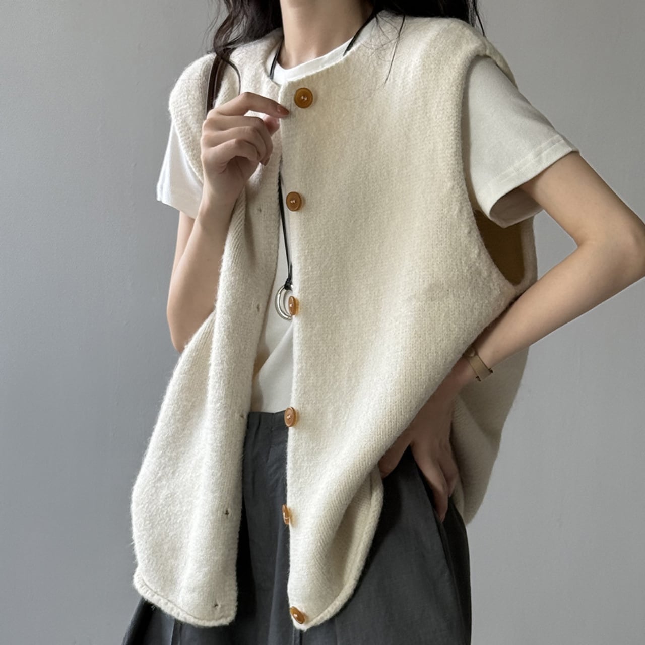 フロントボタン ニットベスト N00085