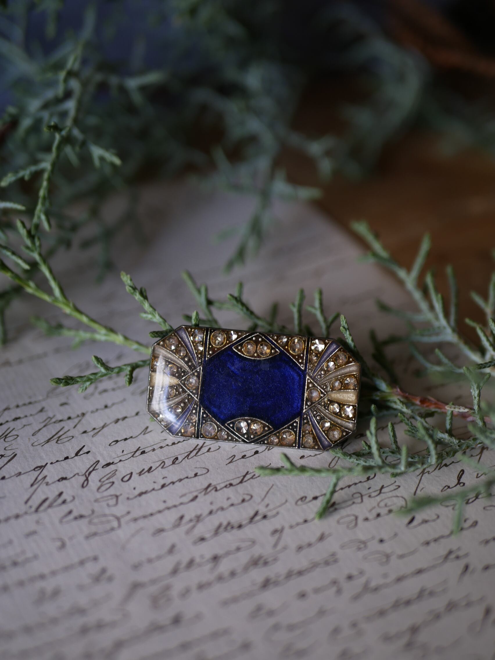 アンテイークブローチ フランスアンティーク ブロカントのある暮らし