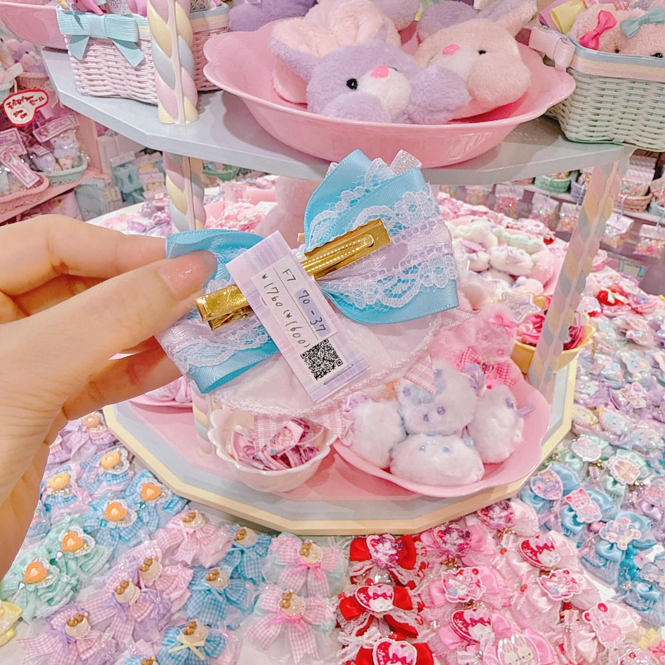 【F7】70-37ヘアクリップ