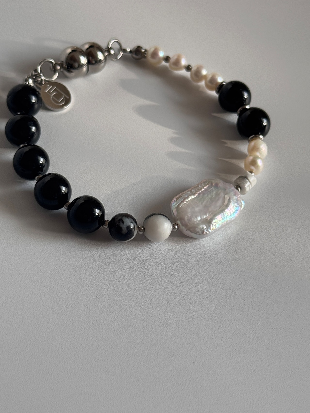 bracelet |  monotone×pearl［GB039］