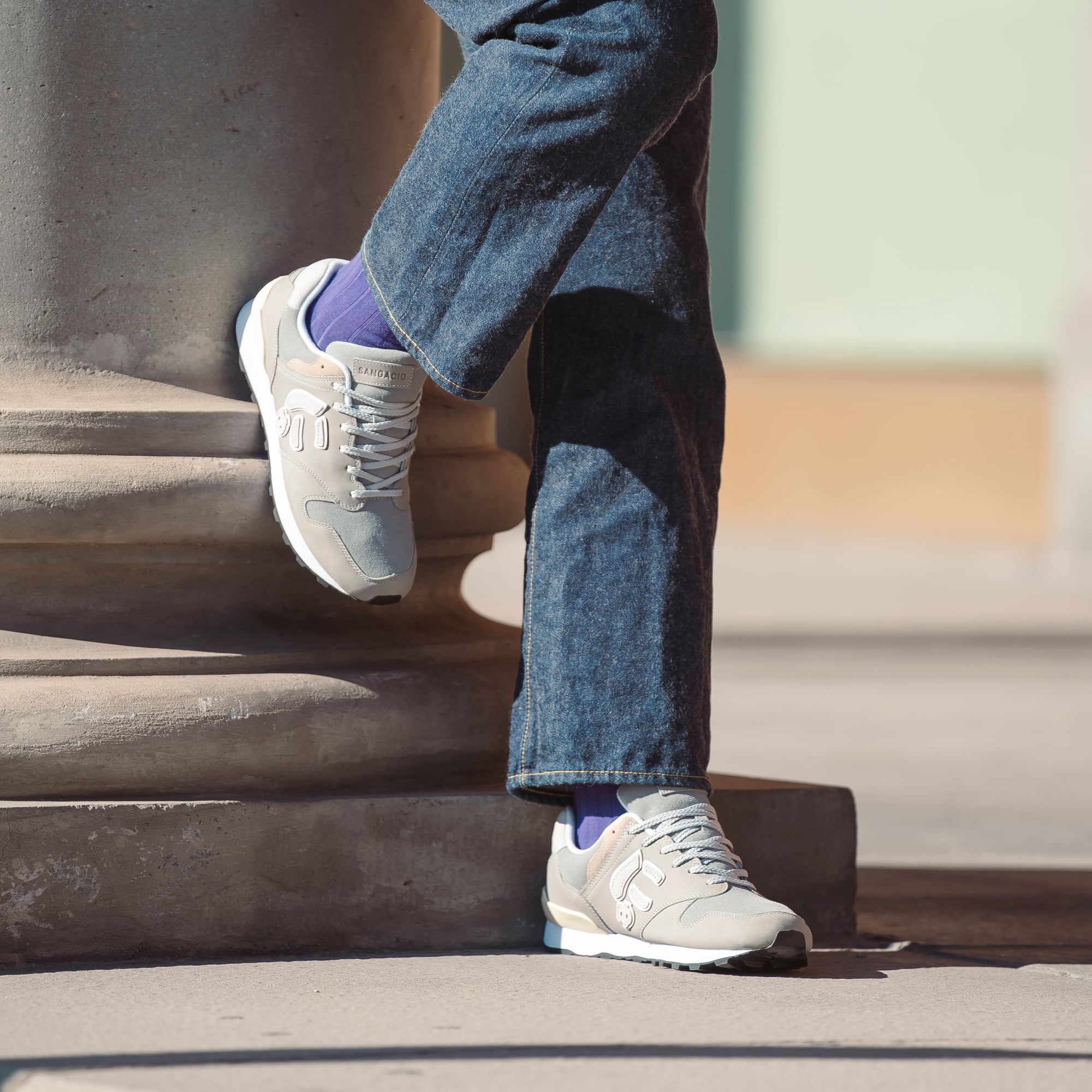 SANGACIO グレー スニーカー27㎝　新品 SNAP SHOT】 にゅ～ず『GRAY』10周年限定モデル 上品なグレーと