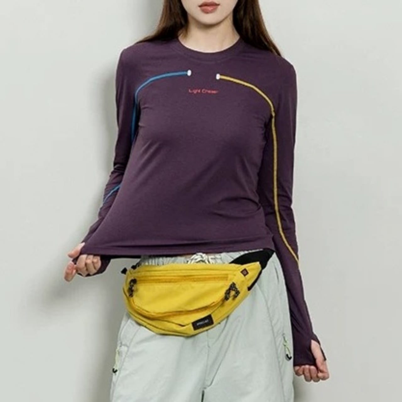 カラーライングラフィックロングTシャツ C01459