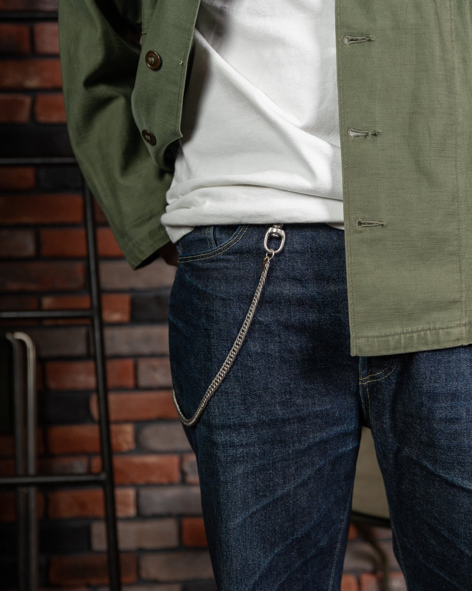 Button Works】BW 41 Wallet Chain 
