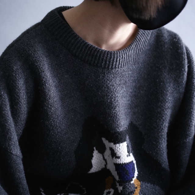 good character motif design XXXL super over silhouette knit sweater