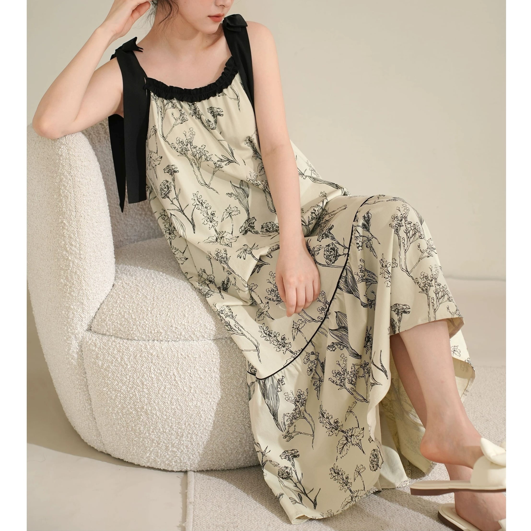 【M-XL】monotone flower pattern summer room wear p1700