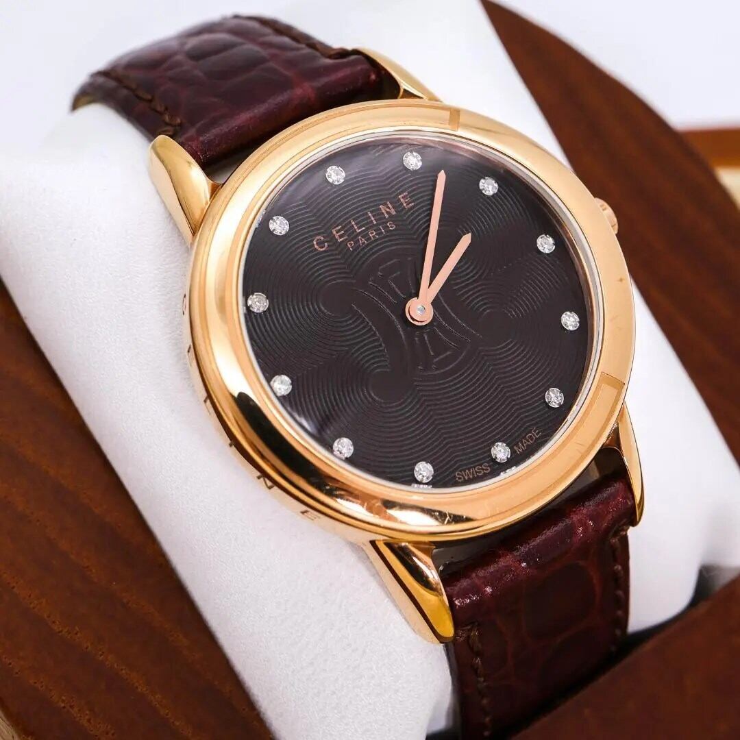 ◇美品 稼働 CELINE 腕時計 12Pダイヤ カーフ革 マカダム 新品電池t  