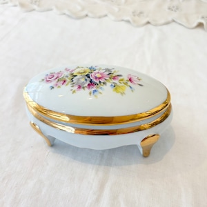 フランスアンティーク 脚付きボンボニエール | リモージュ 磁器製  金彩とハンドペイント花柄 |1900年代中頃