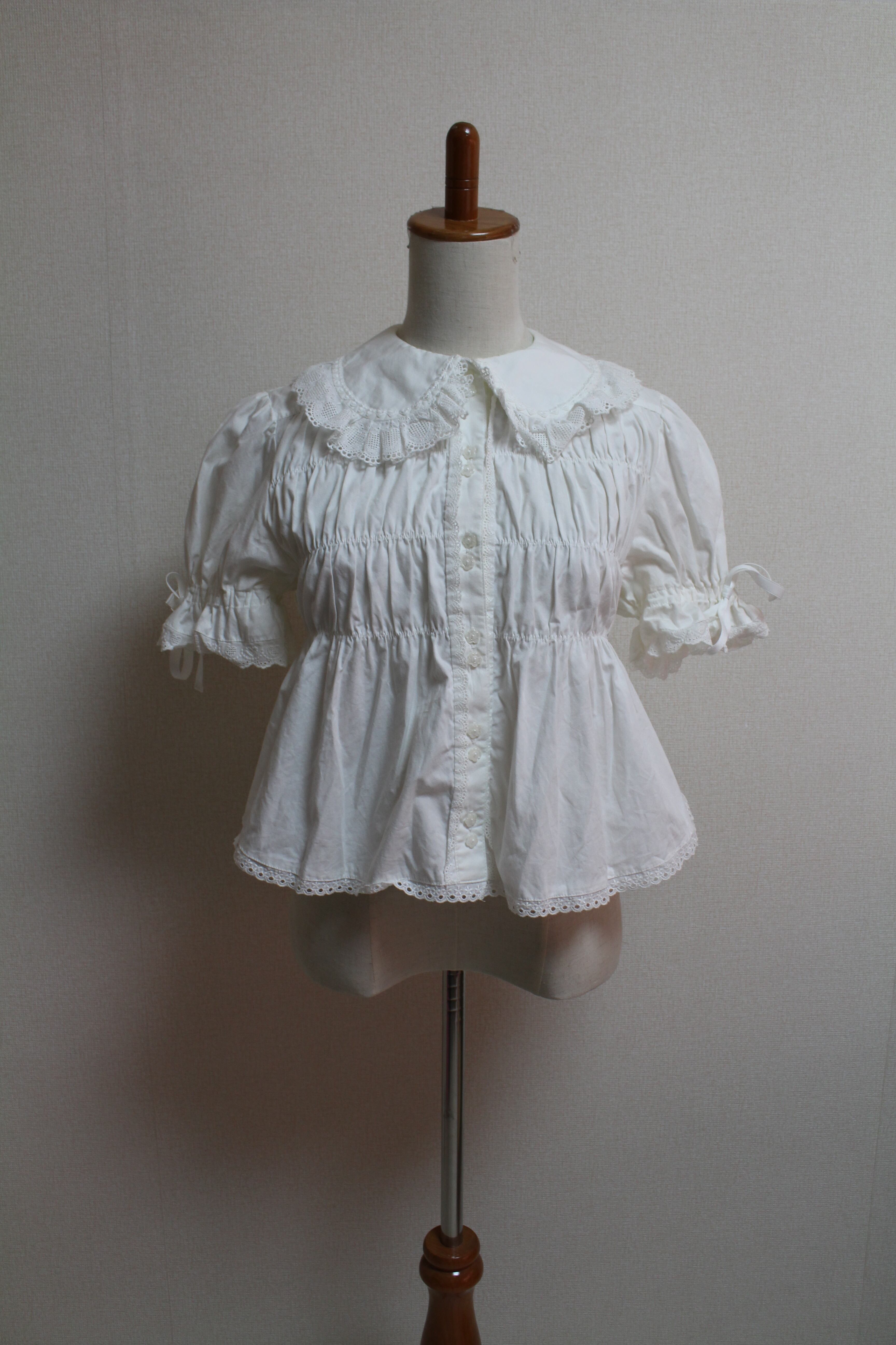 BABY, THE STARS SHINE BRIGHT シャーリングブラウス