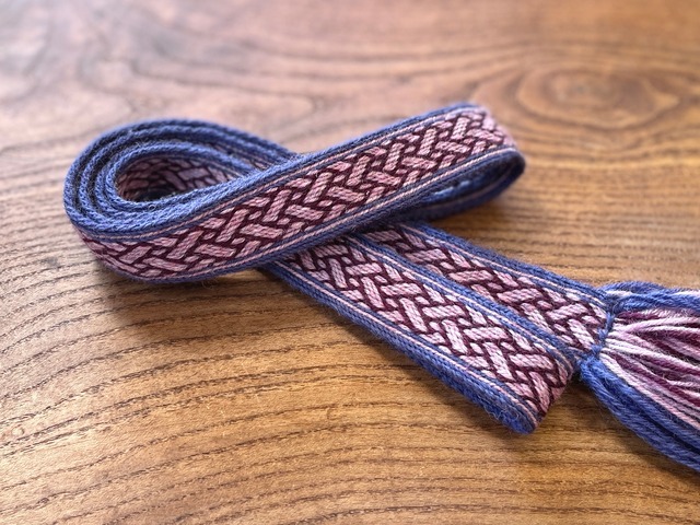 カード織り バンド Birka B22 28mm幅 約1.6m／手織り 帯 ロングベルト ヴァイキング Viking