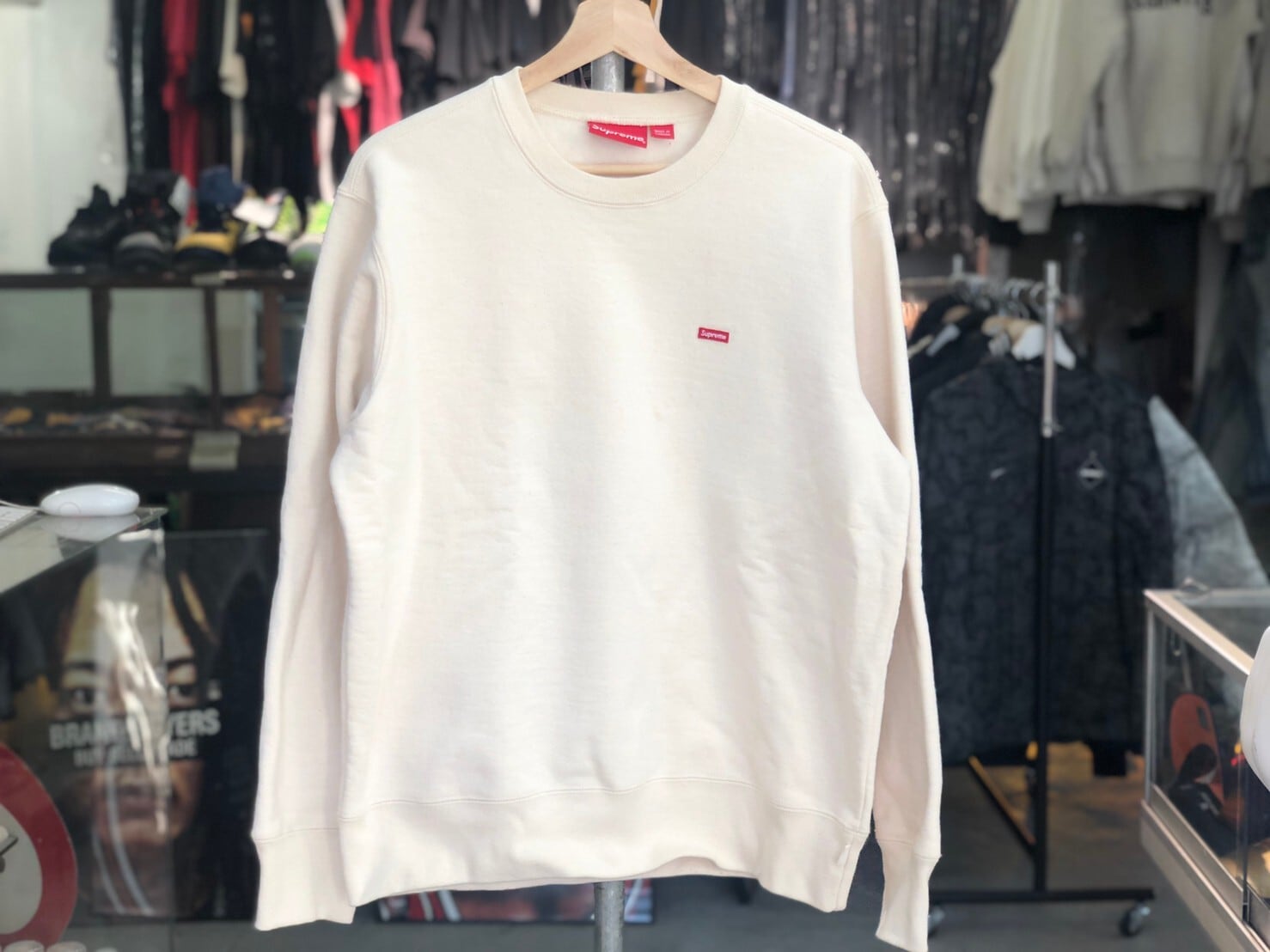 Supreme SMALL BOX LOGO CREWNECK SMALL NATURAL 80JJ9859 | BRAND  