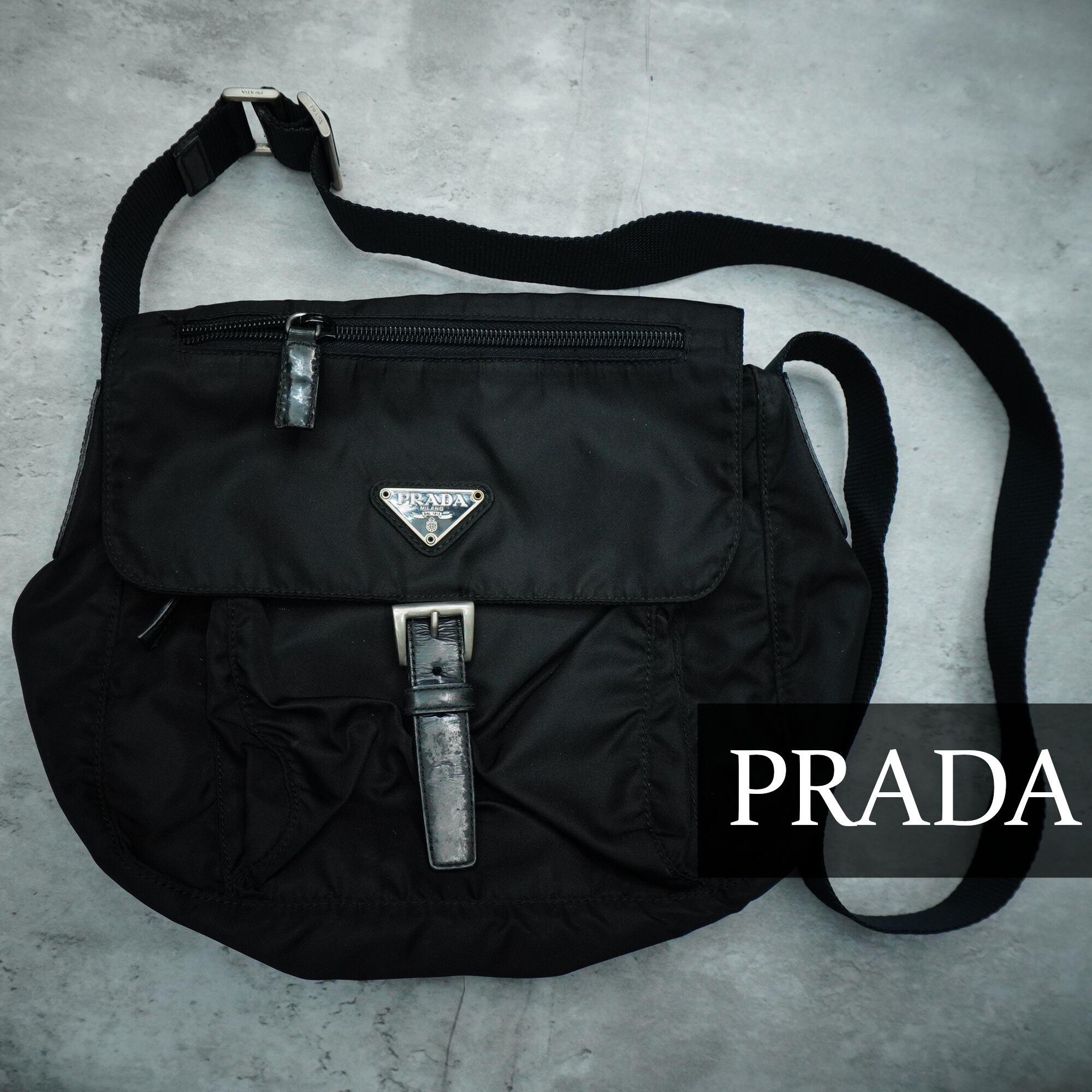 販売売り PRADA プラダ 三角ロゴプレート フラップ ショルダーバッグ 