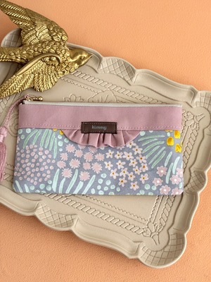 やりくりポーチ・お花畑（タッセル付き）