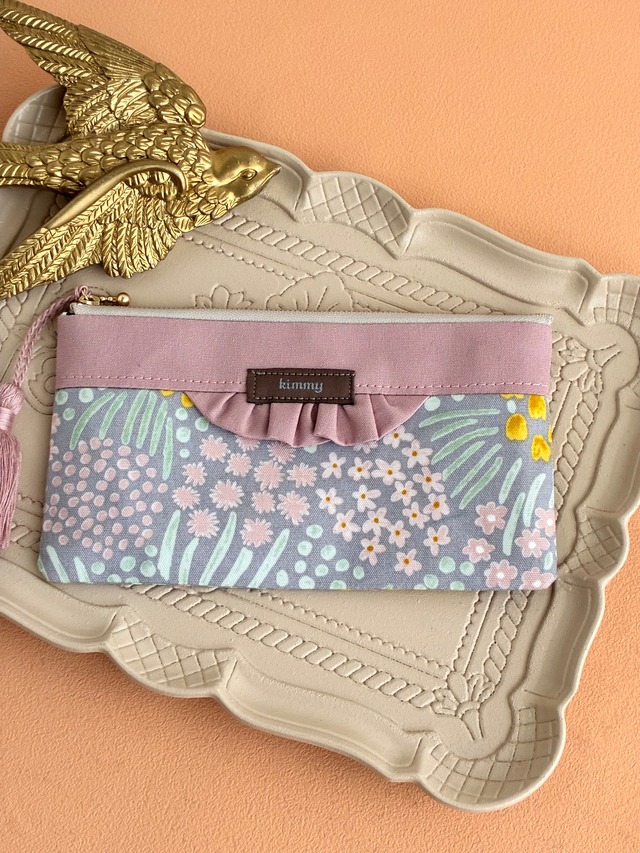 やりくりポーチ・お花畑（タッセル付き）