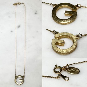 vintage GIVENCHY gold color metal "G" logo pendant necklace