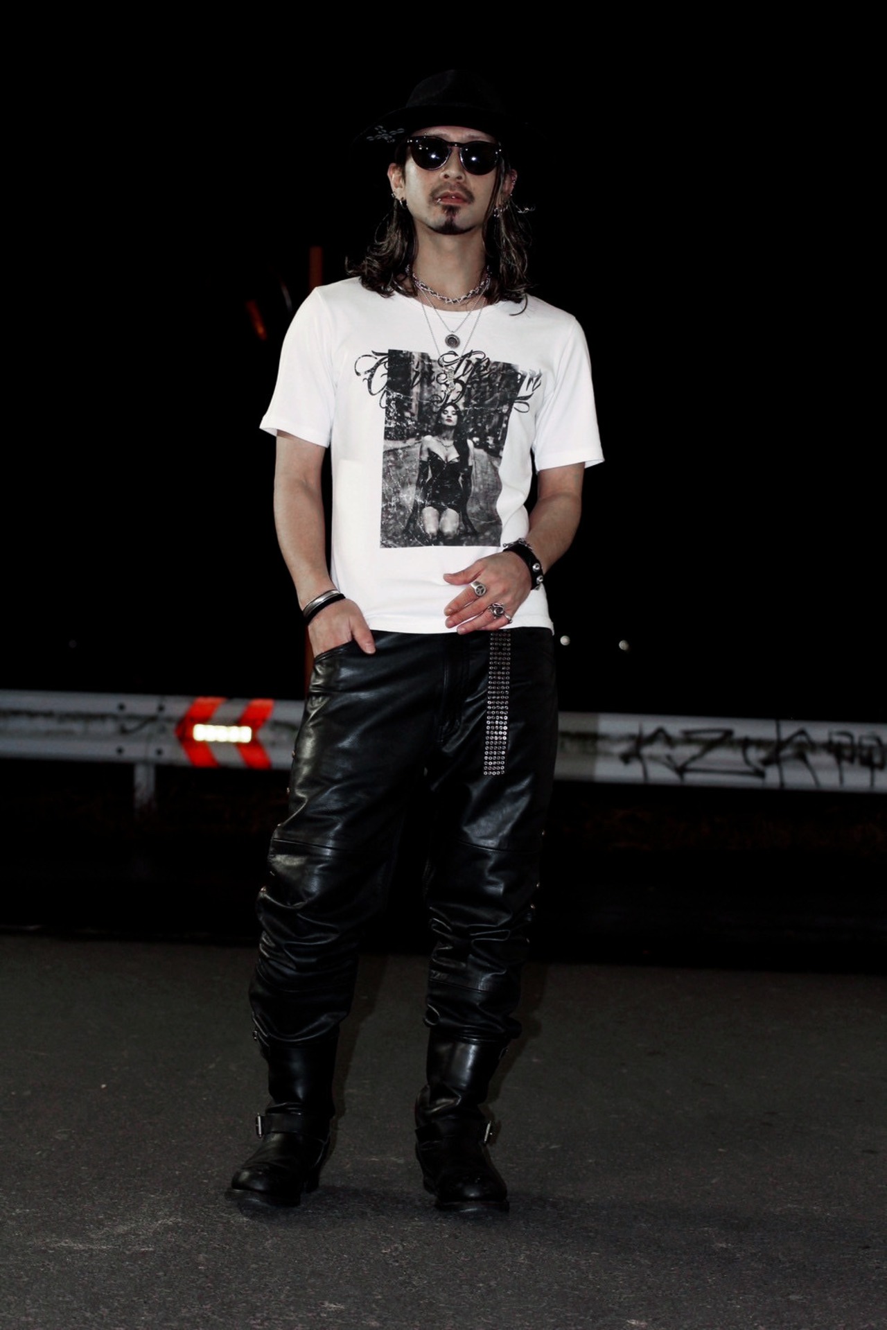 Done Graphic Slim Fit Tee