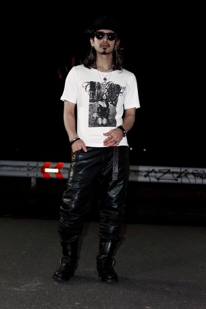 Done Graphic Slim Fit Tee