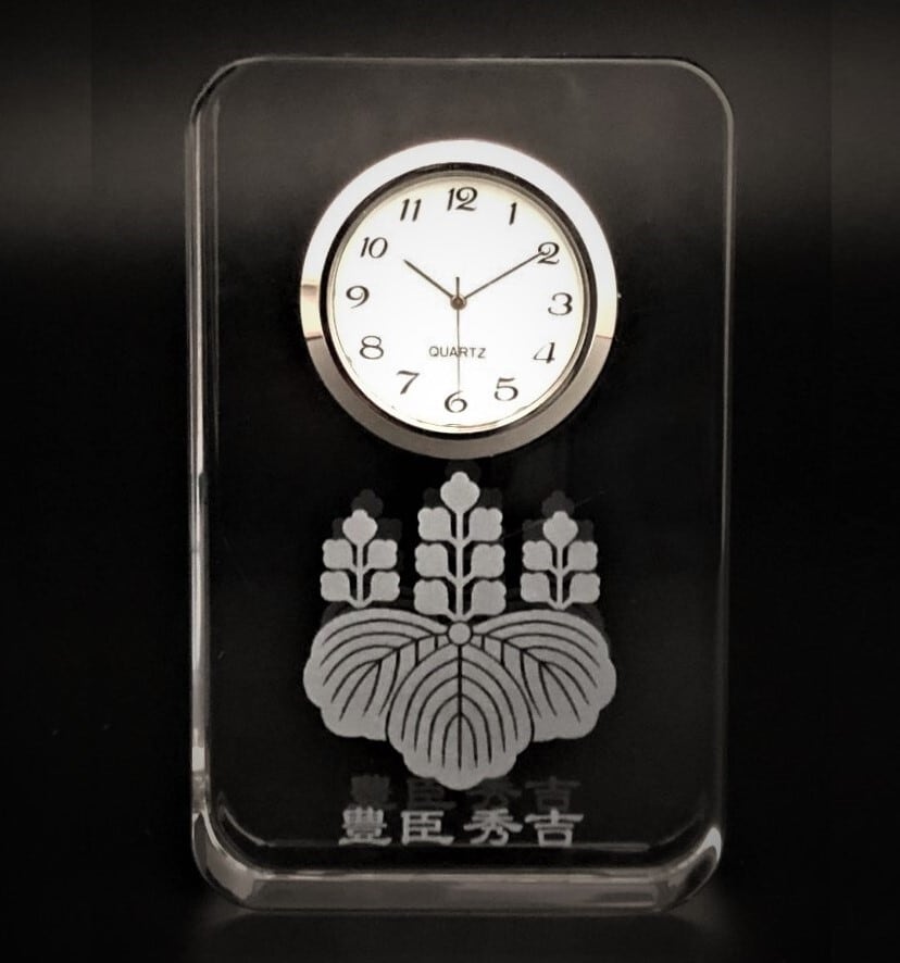 【限定】豊臣秀吉 家紋 匠のレーザー硝子時計
