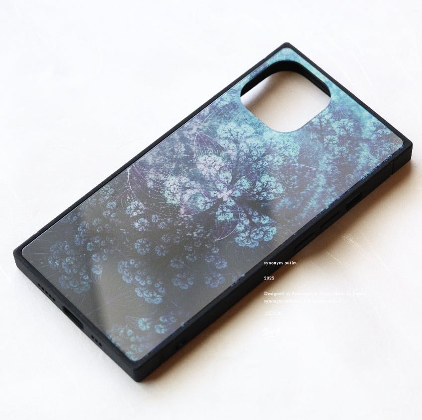iPhone15/OUTLET】乱咲 - 和風 四角型 強化ガラスiPhoneケース