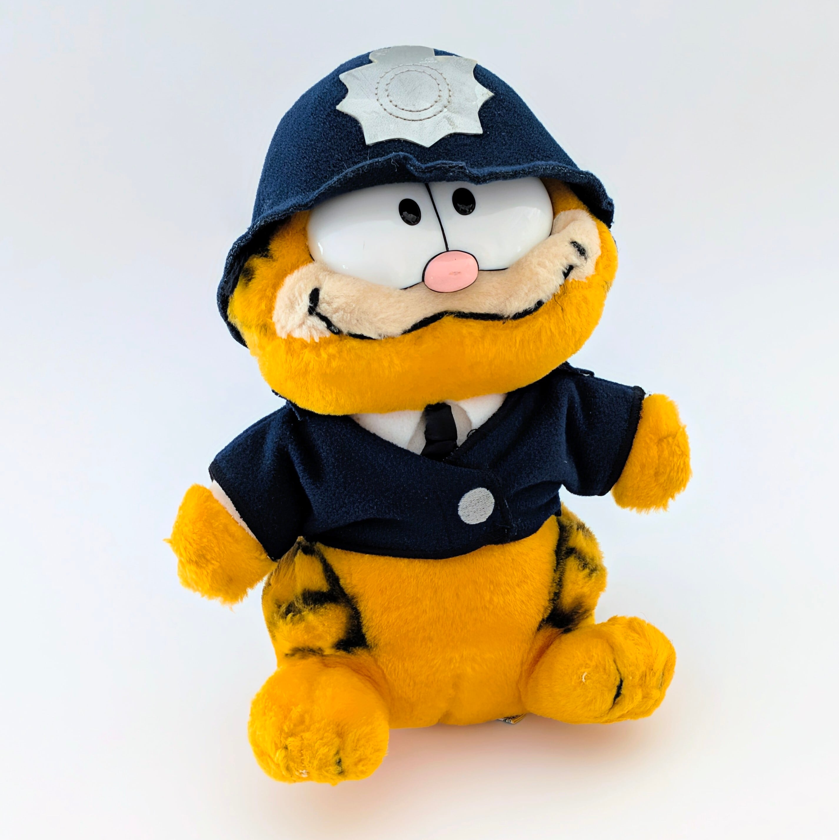 ☆ VINTAGE 1980年代初期 ☆【 Garfield ( ガーフィールド ) 】『 ガーフィールドポリス 』ぬいぐるみ プラッシュ plush 1980年代年製 〚アメリカン雑貨 アメトイ〛