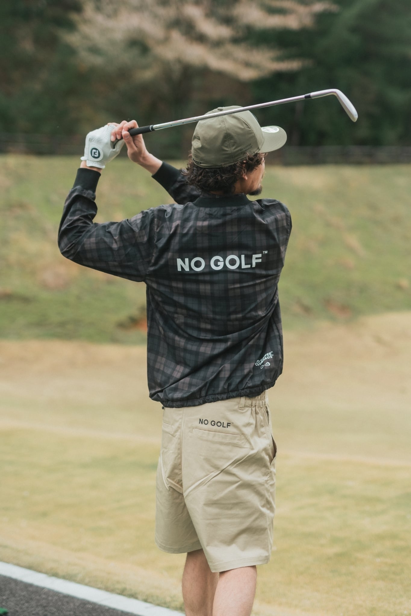 NO GOLF CHINO SHORT PANT 24S/S | NO COFFEE
