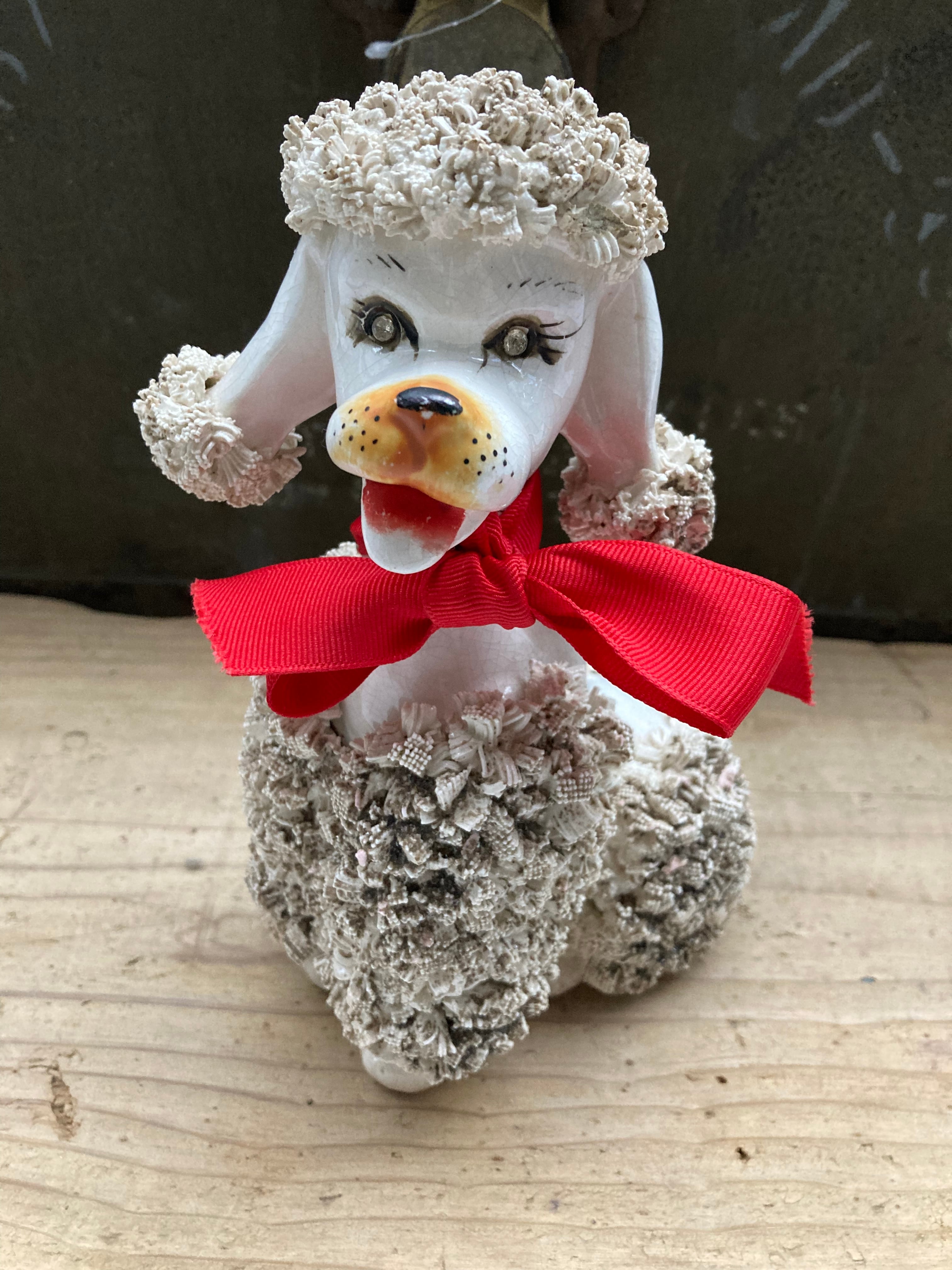 50s VINTAGE POODLE  (beady antiques)